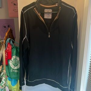 Men’s Tommy Bahama quarter zip light weight sweatshirt size medium